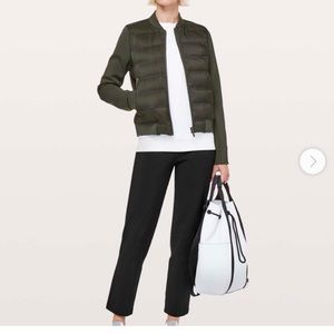 Lululemon on the move pants black